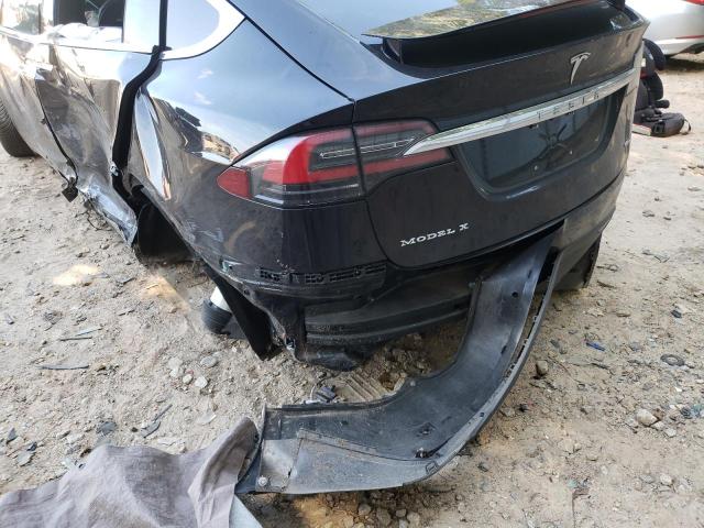Photo 10 from auction – 2016 TESLA MODEL X with VIN 5YJXCBE21GF013475