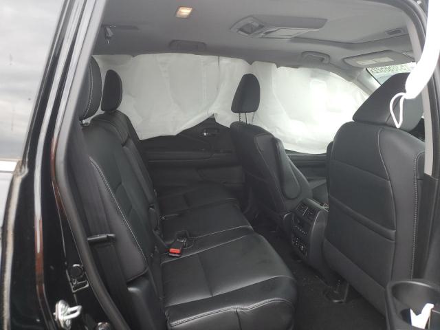 Photo 6 from auction – 2017 HONDA PILOT TOUR with VIN 5FNYF6H91HB061233