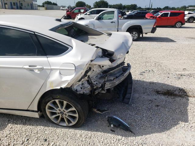Photo 9 from auction – 2017 FORD FUSION SE with VIN 3FA6P0LU0HR244723