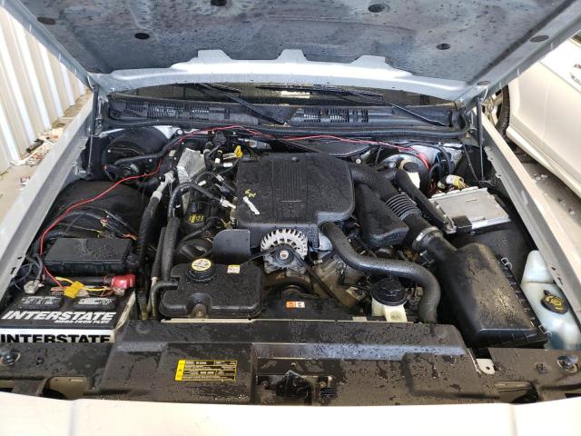 Photo 7 from auction – 2008 MERCURY GRAND MARQ with VIN 2MEFM75V28X662296
