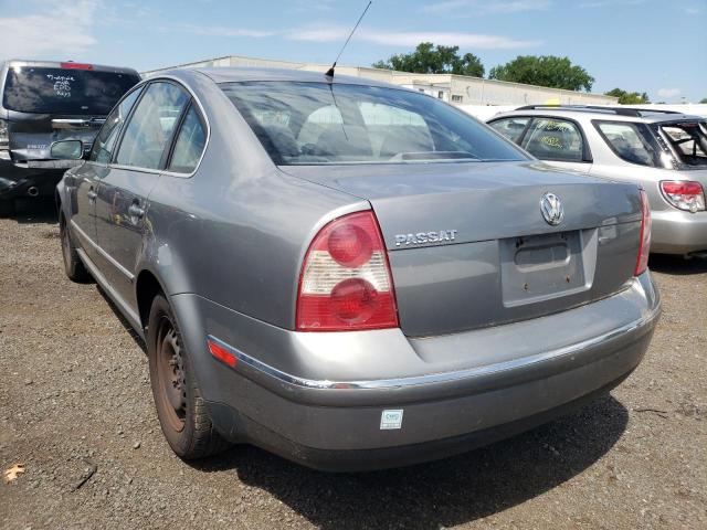 Photo 3 from auction – 2001 VOLKSWAGEN PASSAT GLS with VIN WVWPD63B01P200470