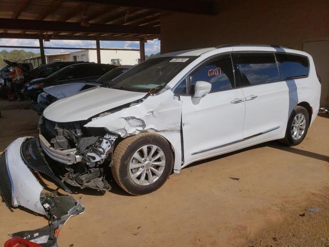 Photo 2 from auction – 2017 CHRYSLER PACIFICA T with VIN 2C4RC1BG8HR758975