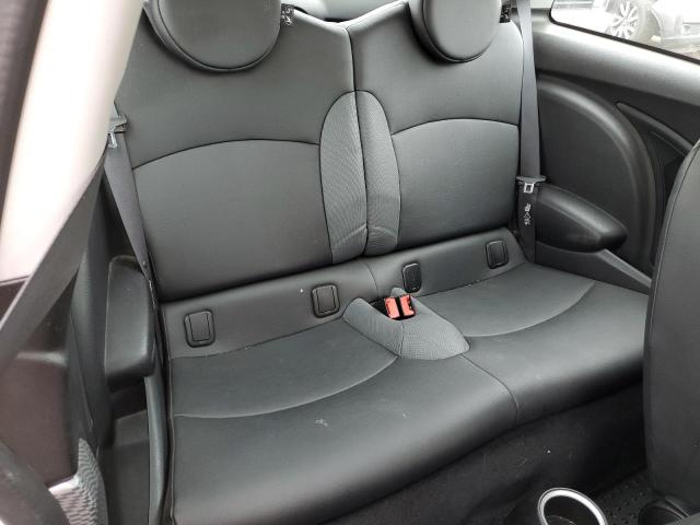 Photo 6 from auction – 2010 MINI COOPER S with VIN WMWMF7C57ATX44658