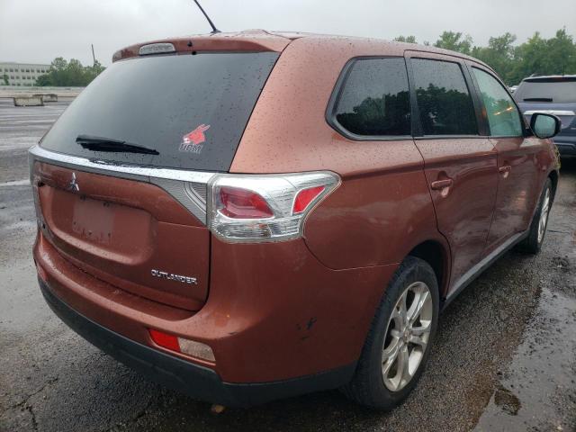 Photo 4 from auction – 2014 MITSUBISHI OUTLANDER with VIN JA4AD3A32EZ014465