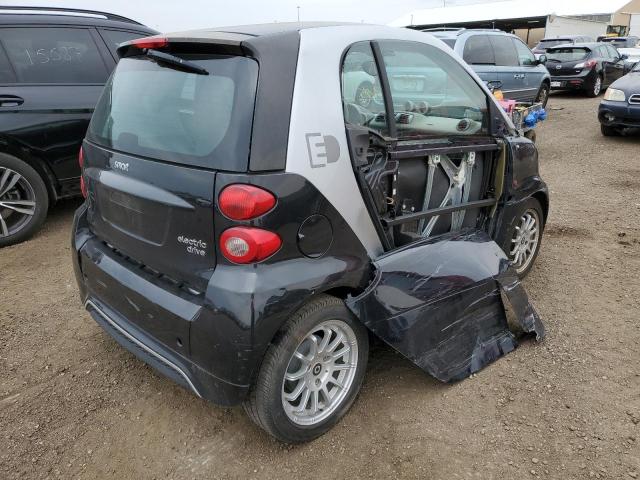 Photo 4 from auction – 2013 SMART FORTWO with VIN WMEEJ9AA7DK702620