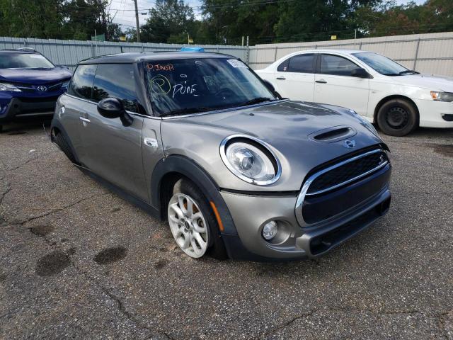 MINI COOPER S 2017 with VIN WMWXP7C36H2A46134 - Photo from auction