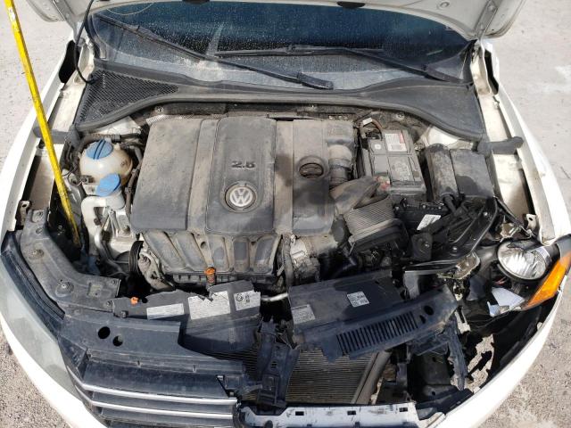 Photo 7 from auction – 2013 VOLKSWAGEN PASSAT S with VIN 1VWAP7A34DC049706