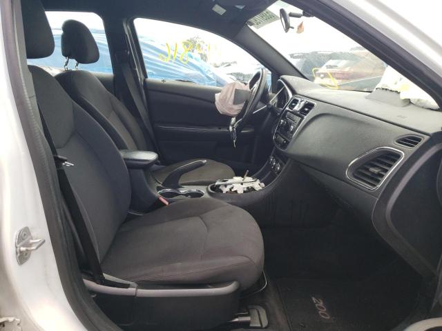 Photo 5 from auction – 2014 CHRYSLER 200 TOURIN with VIN 1C3CCBBG0EN113889