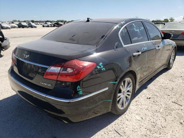 Photo 4 from auction – 2013 HYUNDAI GENESIS 3. with VIN KMHGC4DD1DU233034