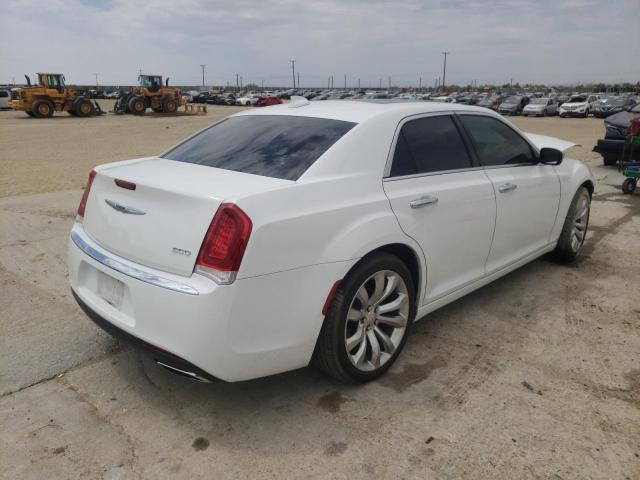 Photo 4 from auction – 2018 CHRYSLER 300 LIMITE with VIN 2C3CCAEG7JH275737