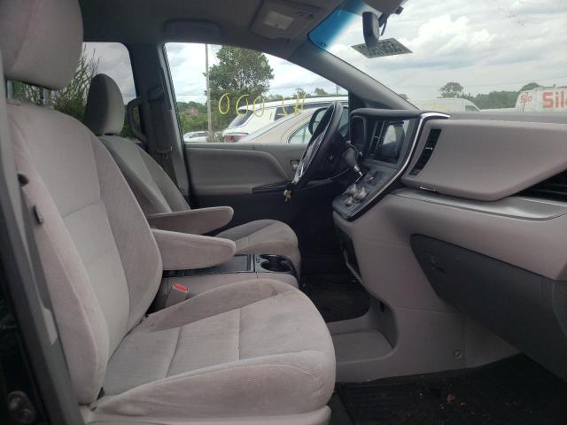 Photo 5 from auction – 2016 TOYOTA SIENNA LE with VIN 5TDKK3DC0GS707065
