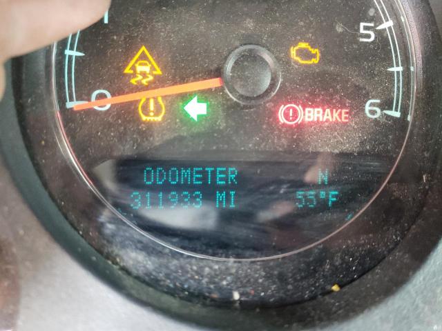 Photo 8 from auction – 2009 CHEVROLET SUBURBAN C with VIN 1GNFC26J39R173539