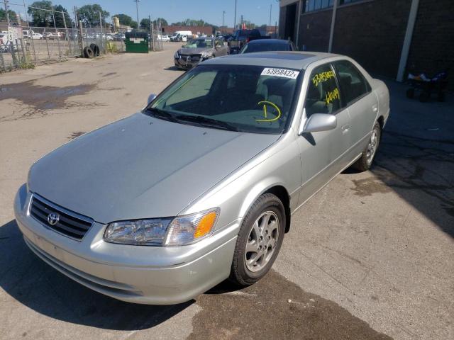Photo 2 from auction – 2000 TOYOTA CAMRY CE with VIN JT2BG22K8Y0465189