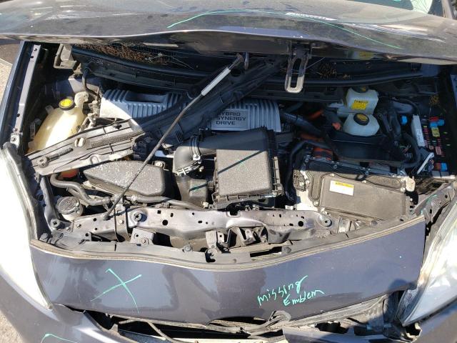 Photo 7 from auction – 2013 TOYOTA PRIUS with VIN JTDKN3DU0D1674822