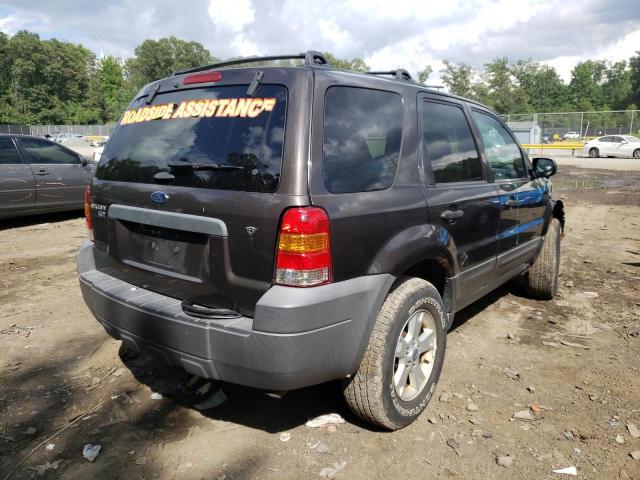 Photo 4 from auction – 2006 FORD ESCAPE XLT with VIN 1FMYU93186KC04411