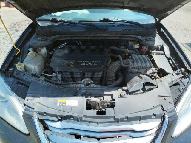 Zdjęcie 7 z aukcji – 2014 CHRYSLER 200 LX z VIN 1C3CCBAB6EN146725