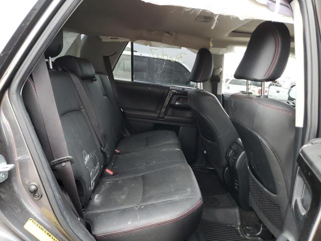 Photo 6 from auction – 2019 TOYOTA 4RUNNER SR with VIN JTEBU5JR8K5650073