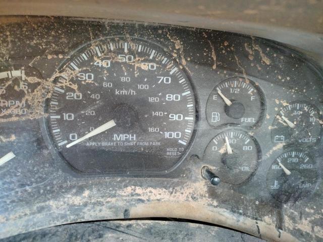 Photo 8 from auction – 2002 CHEVROLET SILVERADO with VIN 1GCHK29G42E122553