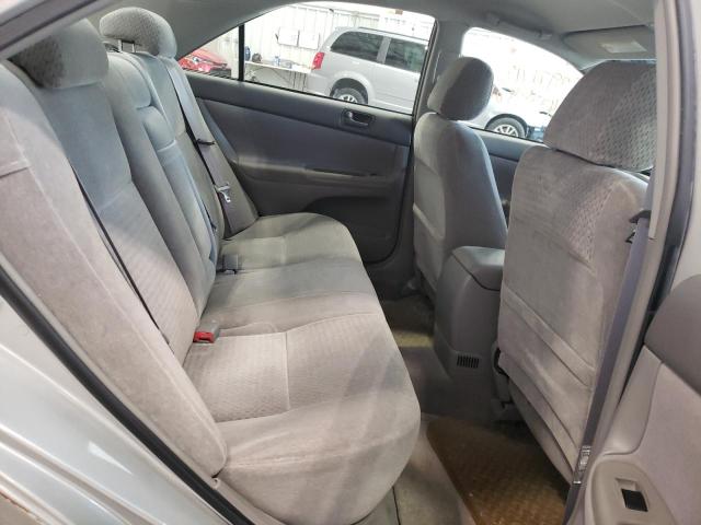 Photo 6 from auction – 2002 TOYOTA CAMRY LE with VIN 4T1BE32K52U022898
