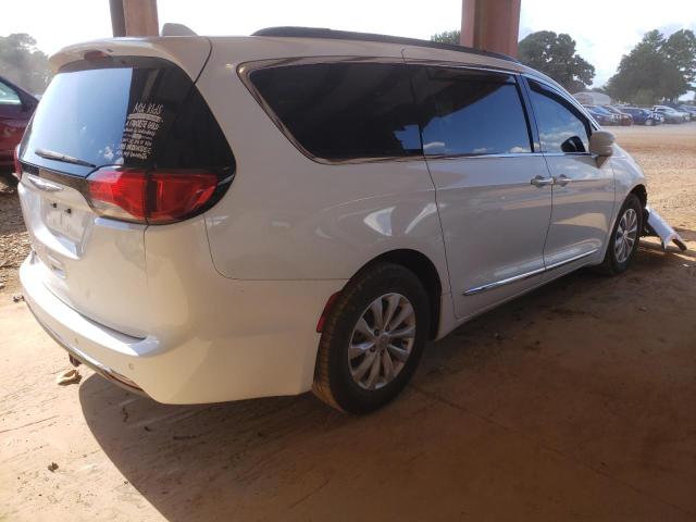 Photo 4 from auction – 2017 CHRYSLER PACIFICA T with VIN 2C4RC1BG8HR758975