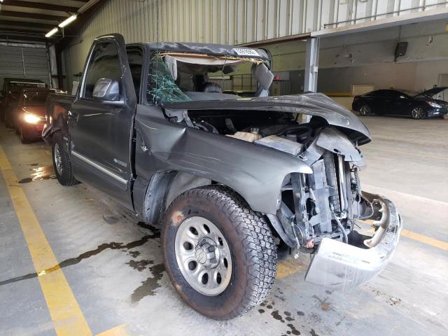 CHEVROLET SILVERADO 2002 with VIN 2GCEC19T021252130 - Photo from auction