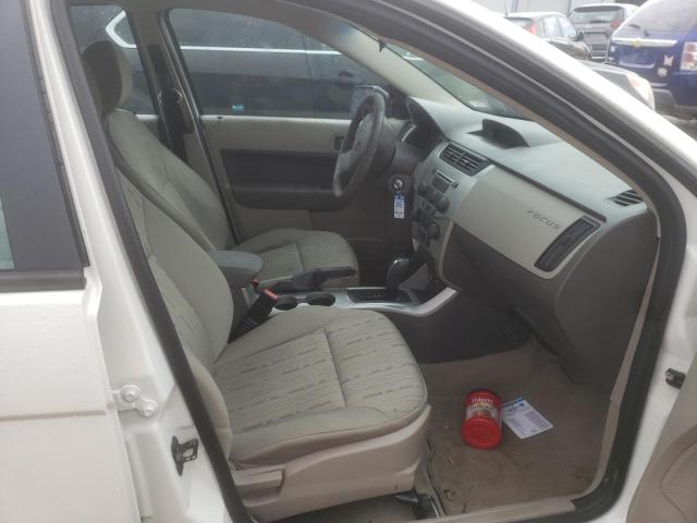 Photo 5 from auction – 2011 FORD FOCUS SE with VIN 1FAHP3FNXBW117447