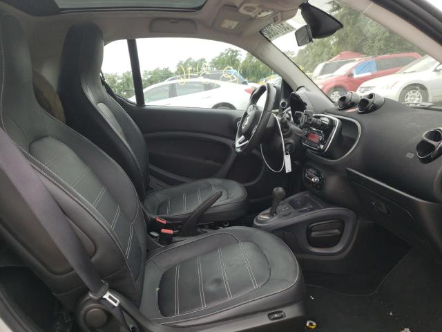 Photo 5 from auction – 2016 SMART FORTWO with VIN WMEFJ5DA2GK069568