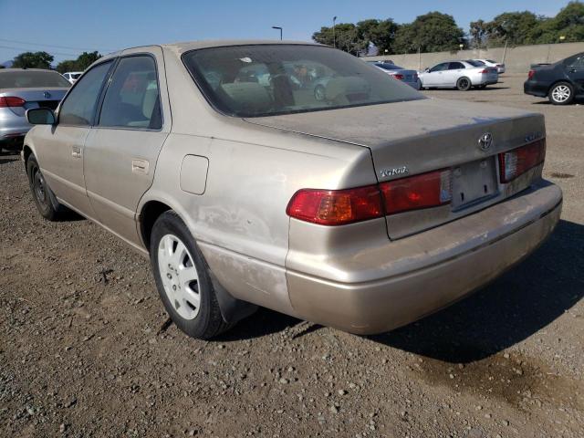 Photo 3 from auction – 2001 TOYOTA CAMRY with VIN JT2BG22K310570020