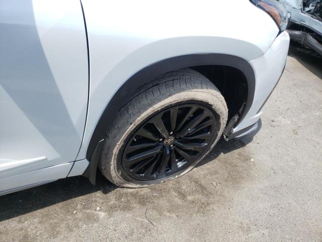 Photo 9 from auction – 2022 TOYOTA HIGHLANDER with VIN 5TDLZRAH7NS095429