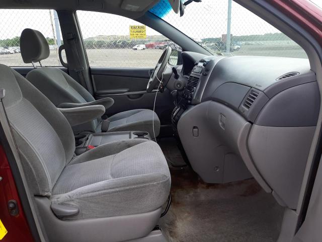 Photo 5 from auction – 2010 TOYOTA SIENNA CE with VIN 5TDKK4CC1AS315758