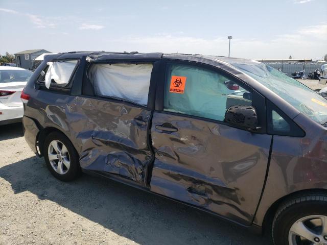 Photo 9 from auction – 2012 TOYOTA SIENNA LE with VIN 5TDKK3DC7CS273611