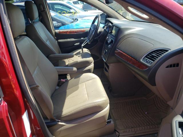 Photo 5 from auction – 2016 CHRYSLER TOWN & COU with VIN 2C4RC1BG6GR213193