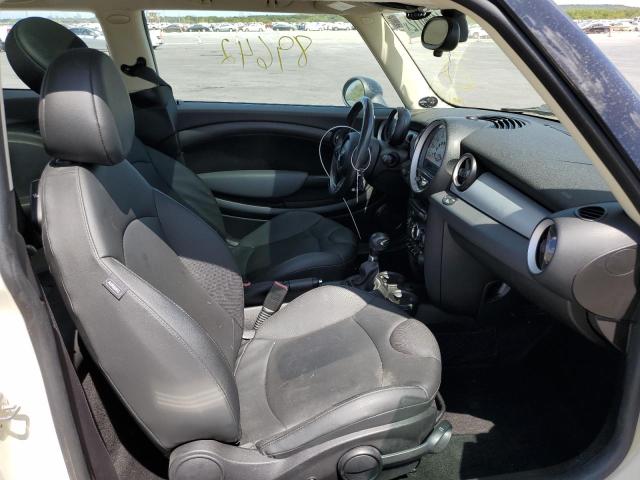 Photo 5 from auction – 2011 MINI COOPER with VIN WMWSU3C55BT093134