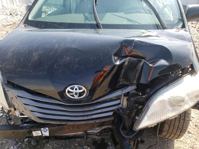 Photo 7 from auction – 2011 TOYOTA SIENNA XLE with VIN 5TDYK3DC2BS080341