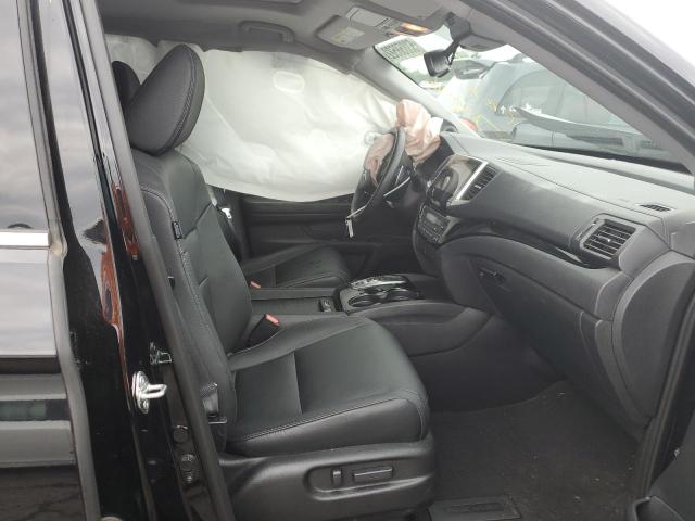 Photo 5 from auction – 2017 HONDA PILOT TOUR with VIN 5FNYF6H91HB061233