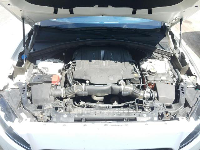 Photo 7 from auction – 2017 JAGUAR F-PACE PRE with VIN SADCJ2BV7HA047647