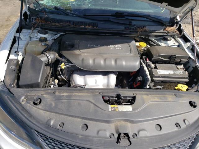 Photo 7 from auction – 2015 CHRYSLER 200 S with VIN 1C3CCCBB4FN562763