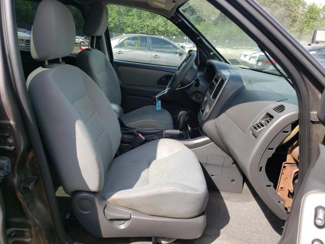 Photo 5 from auction – 2006 FORD ESCAPE XLT with VIN 1FMYU93186KC04411