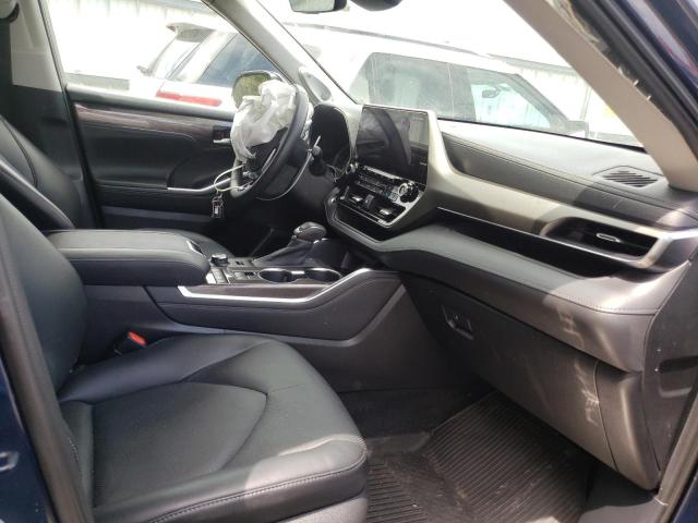 Photo 5 from auction – 2021 TOYOTA HIGHLANDER with VIN 5TDDZRBH2MS118049