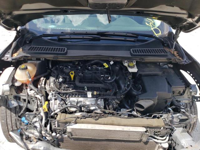 Photo 7 from auction – 2019 FORD ESCAPE SE with VIN 1FMCU0GD5KUA64553