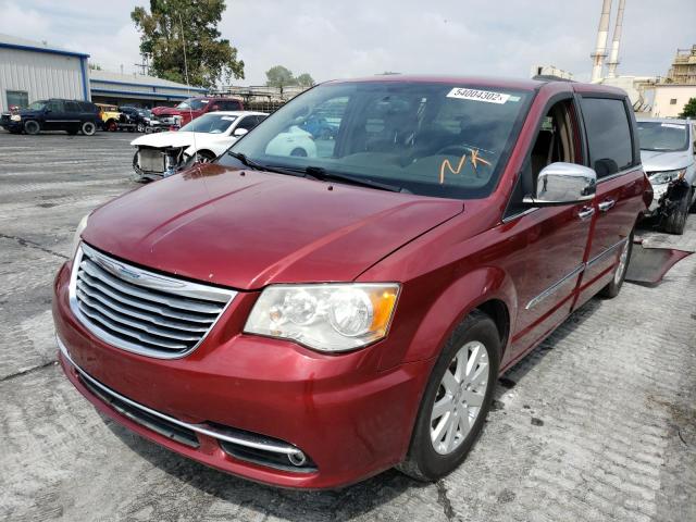 Photo 2 from auction – 2012 CHRYSLER TOWN & COU with VIN 2C4RC1CG8CR314938