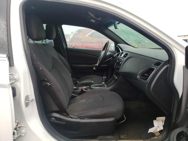 Photo 5 from auction – 2014 CHRYSLER 200 TOURIN with VIN 1C3CCBBB7EN152564