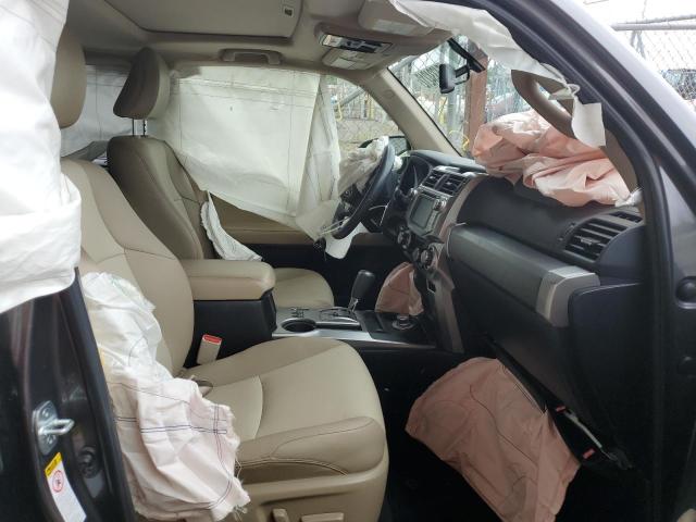 Photo 5 from auction – 2016 TOYOTA 4RUNNER SR with VIN JTEBU5JR2G5325524
