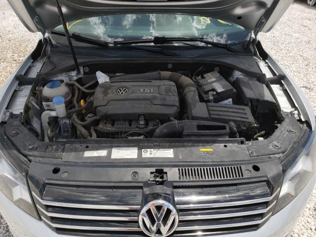 Photo 7 from auction – 2015 VOLKSWAGEN PASSAT S with VIN 1VWAT7A31FC022171