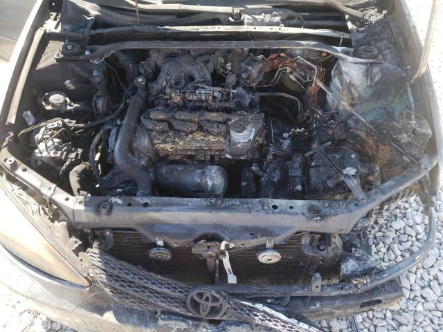 Photo 7 from auction – 2003 TOYOTA CAMRY LE with VIN 4T1BF32K33U560093