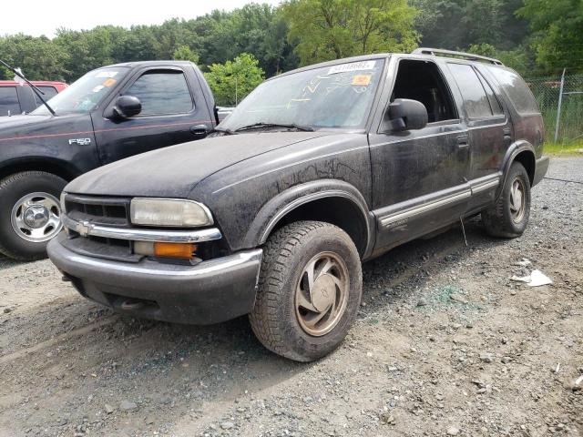 Photo 2 from auction – 2001 CHEVROLET BLAZER with VIN 1GNDT13W612162422