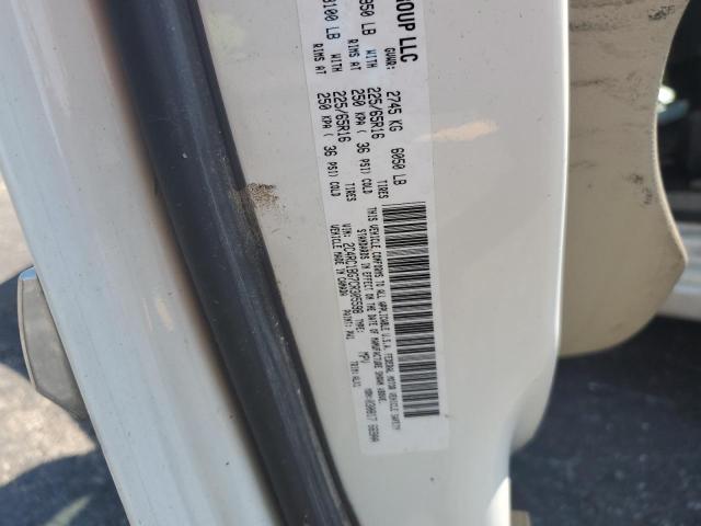 Photo 10 from auction – 2012 CHRYSLER TOWN & COU with VIN 2C4RC1BG7CR305598