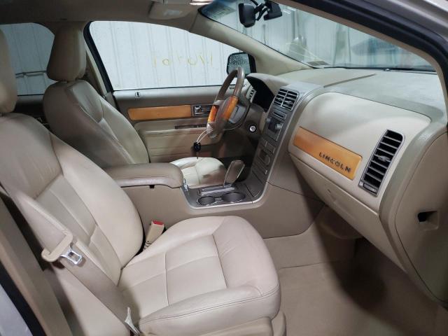 Photo 5 from auction – 2007 LINCOLN MKX with VIN 2LMDU88C17BJ21955