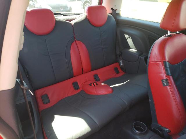 Photo 6 from auction – 2004 MINI COOPER S with VIN WMWRE33494TD90366