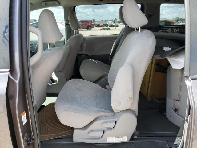 Photo 6 from auction – 2019 TOYOTA SIENNA with VIN 5TDZZ3DC8KS006602